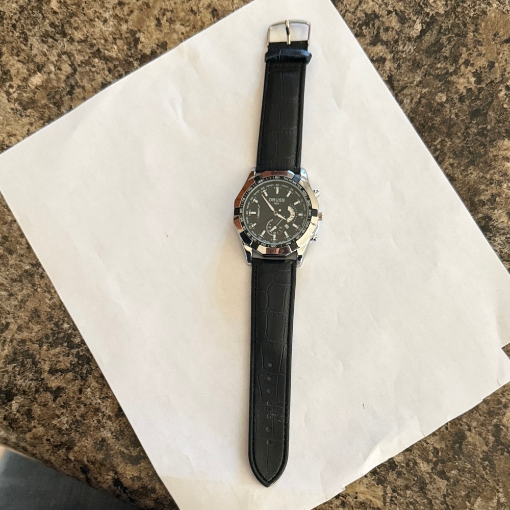 #19 ORUSS Black and Silver Watch w/Tachymeter - Picture 5 of 5